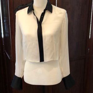 Alice + Olivia size 2 women’s crop top